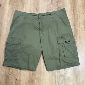 Wrangler Relaxed Fit Cargo Shorts Mens 40 Olive Green Stretch Cotton Casual